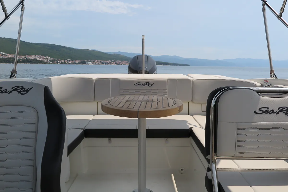 Sea Ray SPX 210, a Sea Ray SPX 210 motorboat at Crikvenica, Croatia