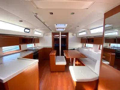 Salon of Breezy, a Beneteau Oceanis 46.1 sailboat at Marmaris, Turkey
