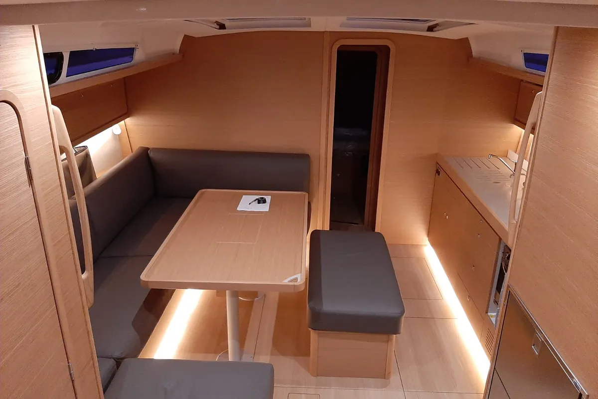 Salon of Nishane, a Dufour 460 sailboat at Piombino, Italy