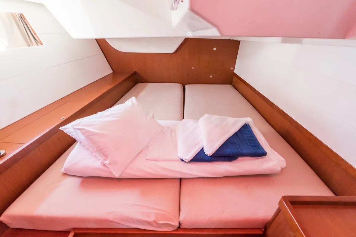 Cabin on Summer Dream, a Beneteau Oceanis 48 sailboat at Split, Croatia