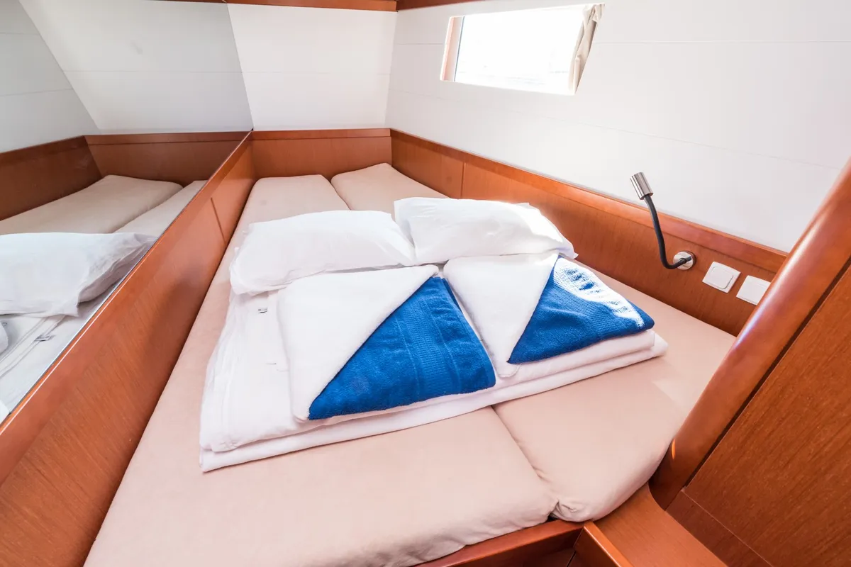 Cabin on Summer Dream, a Beneteau Oceanis 48 sailboat at Split, Croatia