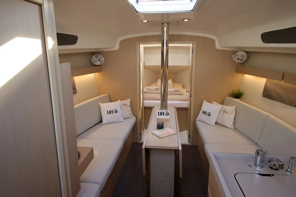 Salon of Loy, a Beneteau Oceanis 34.1 sailboat at Općina Rogoznica, Croatia