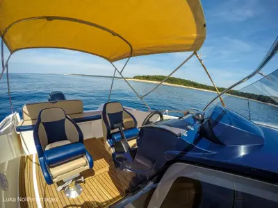 Cockpit of Galeon Galia 630, a motorboat at Mali Lošinj, Croatia
