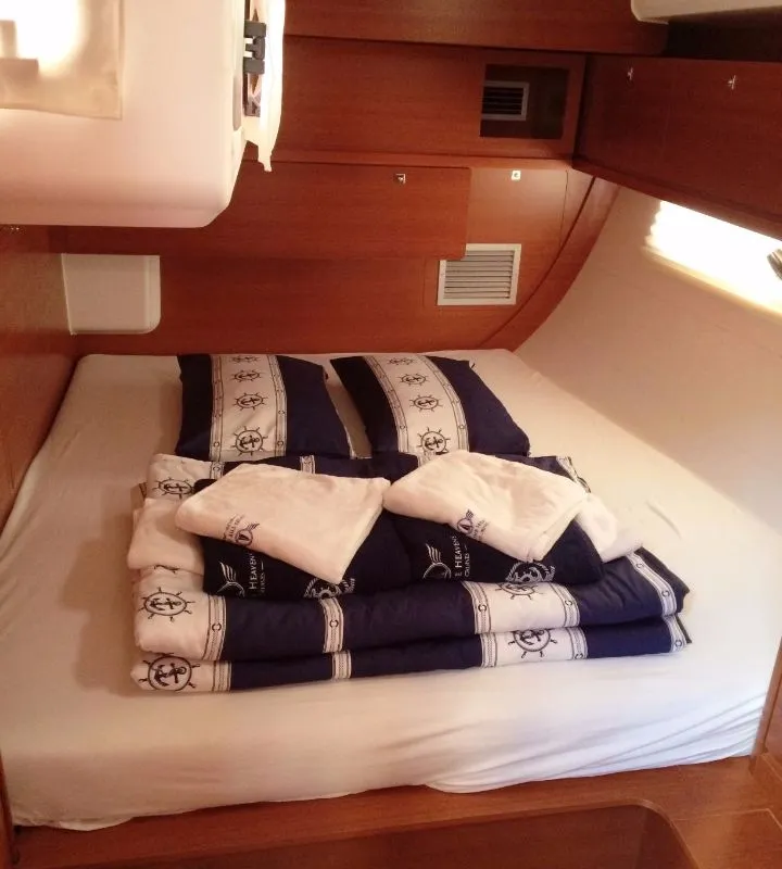 Cabin on Kazka, a Dufour Exclusive 56 sailboat at Primošten, Croatia