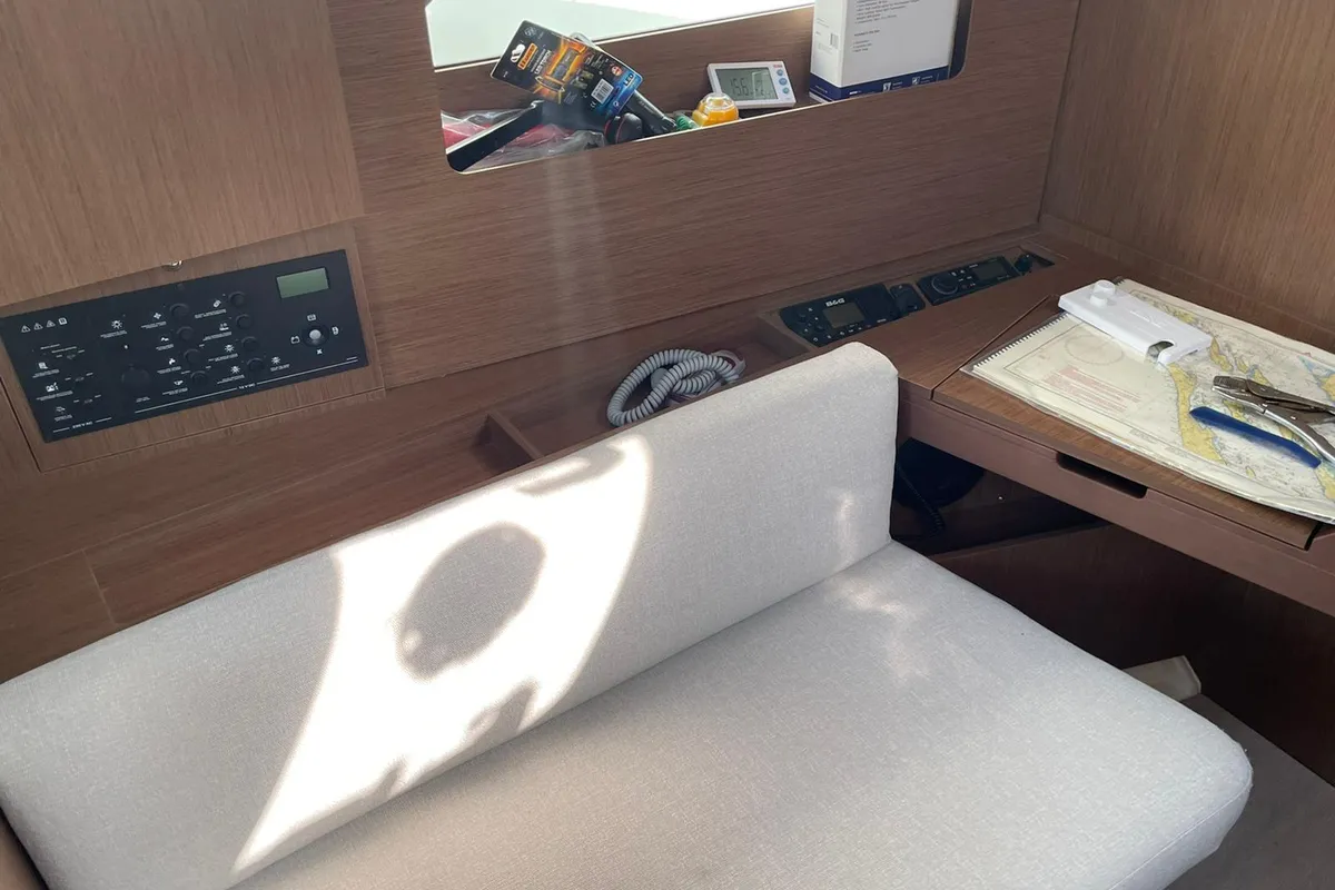 Salon of RITA, a Beneteau Oceanis 41.1 sailboat at Sukošan, Croatia