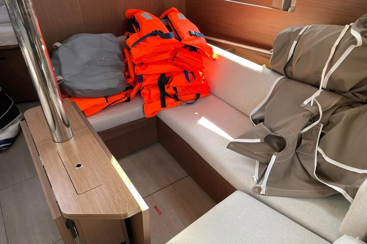 Salon of RITA, a Beneteau Oceanis 41.1 sailboat at Sukošan, Croatia