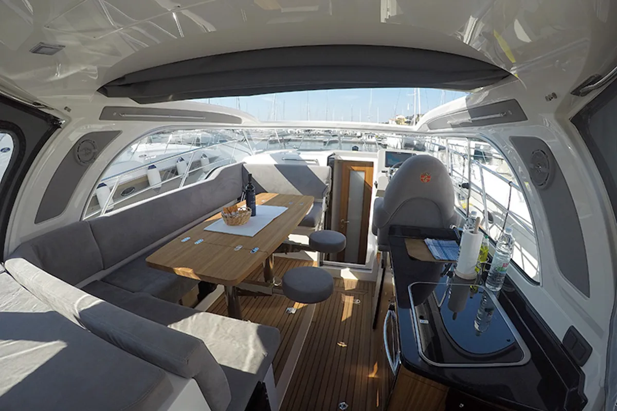 Salon of Morski konjic, a Marex 320 ACC motor yacht at Grad Šibenik, Croatia