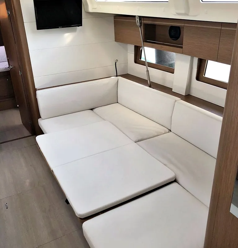 Salon of Pearl Dreams, a Beneteau Oceanis 51.1 sailboat at Općina Sukošan, Croatia