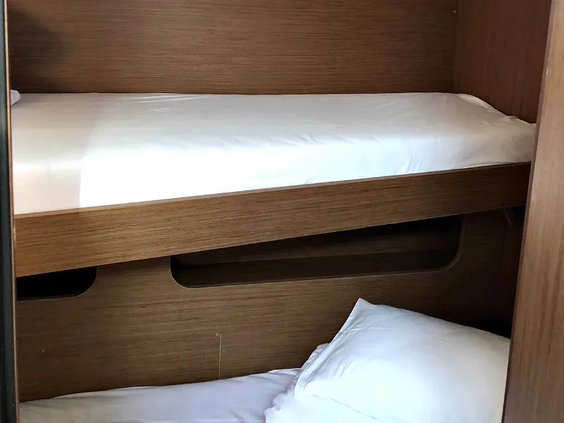Cabin on Pearl Dreams, a Beneteau Oceanis 51.1 sailboat at Općina Sukošan, Croatia