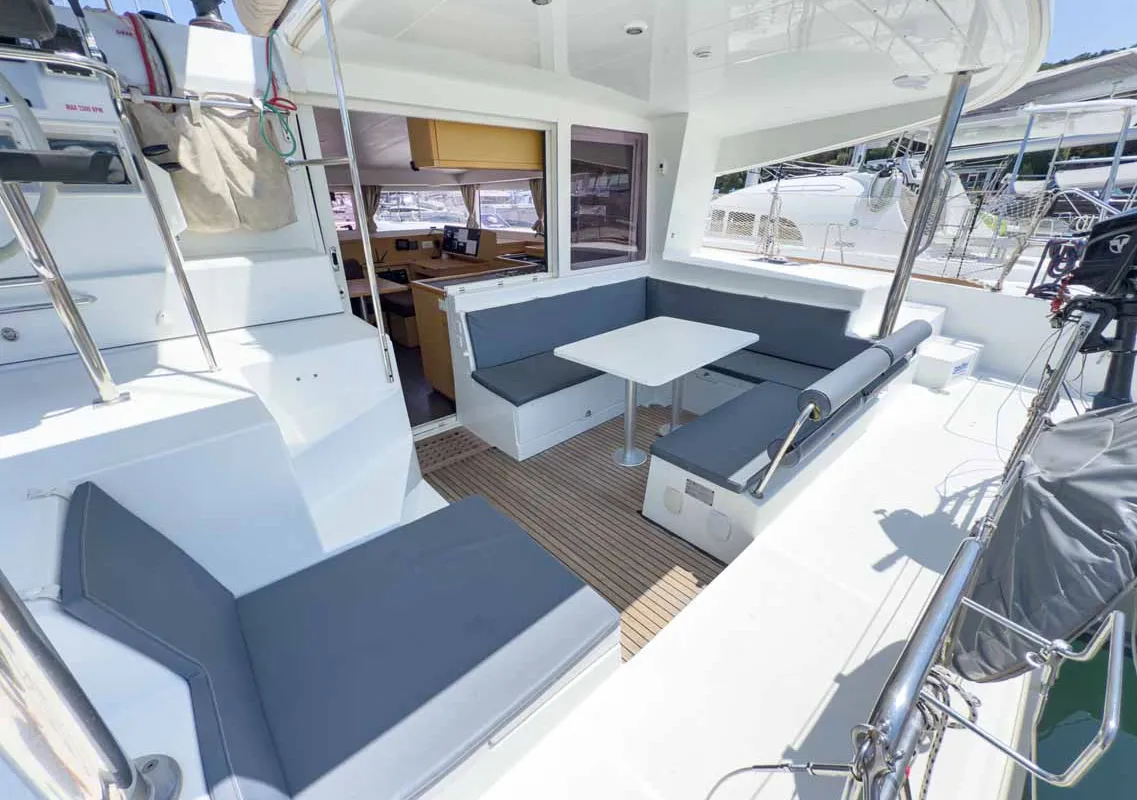 Deck of Yolamare, a Lagoon 400 S2 catamaran at Grad Pula, Croatia