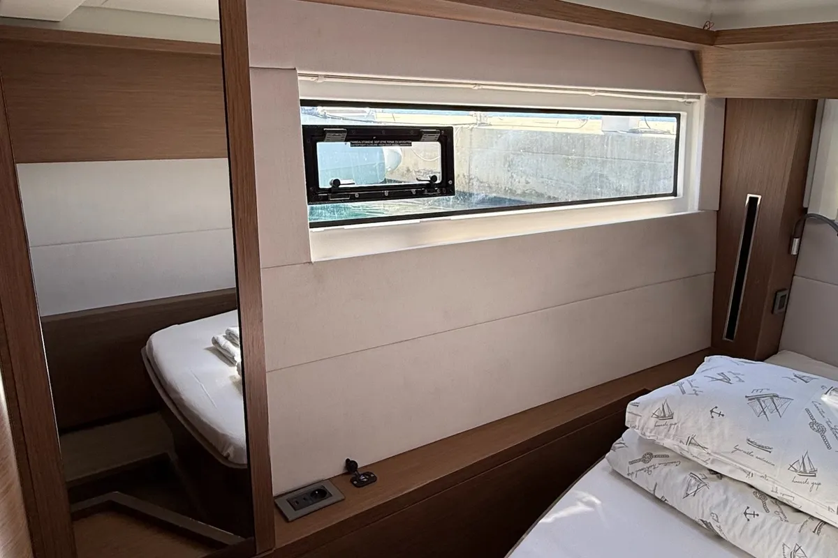 Cabin on Sail La Vie, a Lagoon 50 catamaran at Seget Donji, Croatia