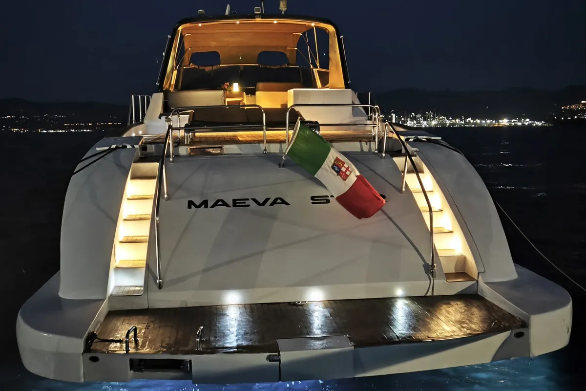 Exterior view of Maeva Star, a Arno Leopard 23 motor yacht at Syracuse, Italy