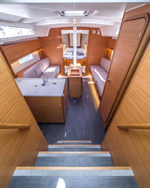 Salon of Arktur, a Dufour 37 sailboat at Grad Pula, Croatia