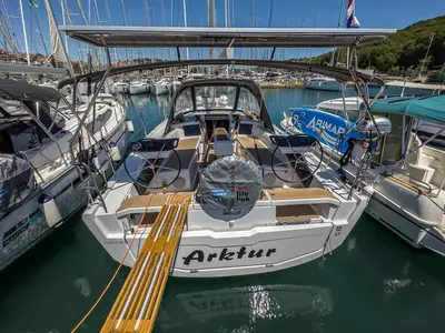 Arktur