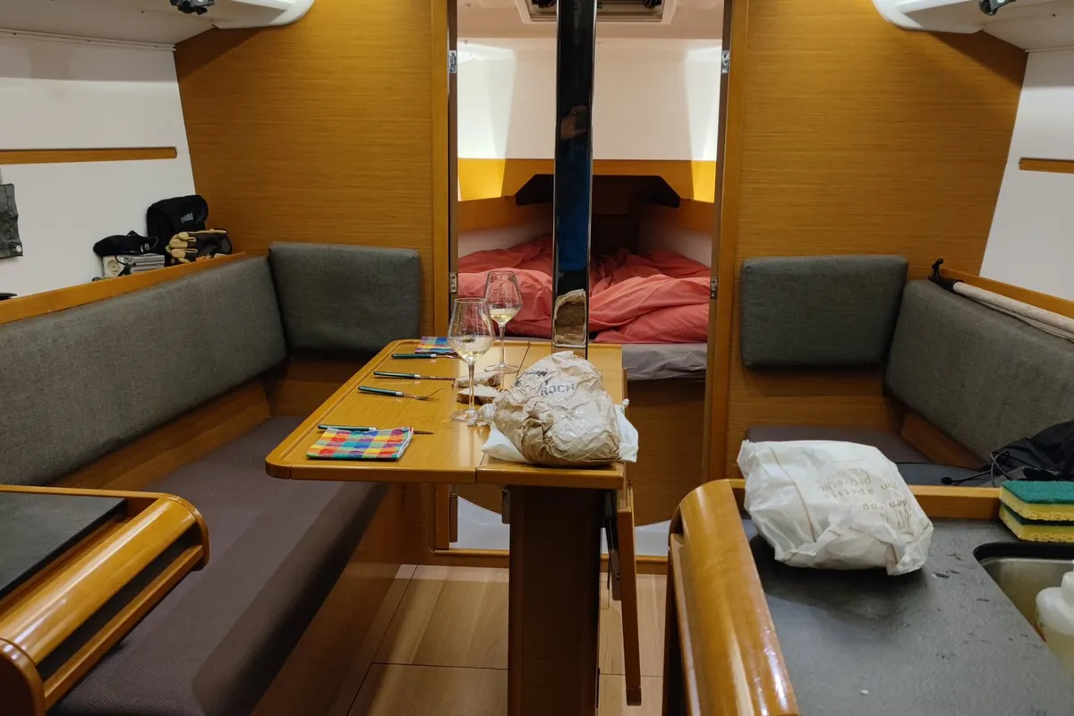 Salon of Madison, a Jeanneau Sun Odyssey 349 sailboat at Toulon, France