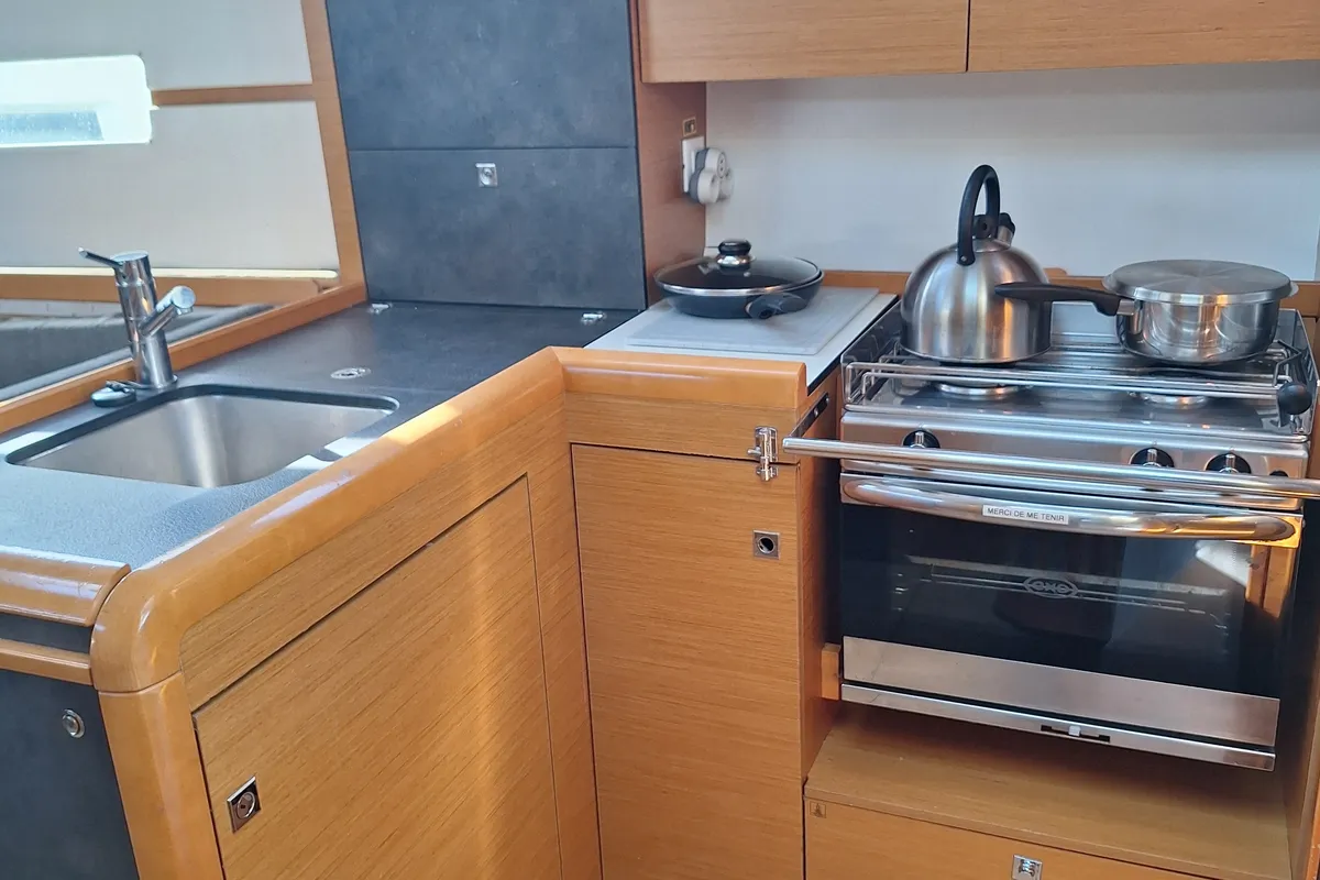 Jeanneau Sun Odyssey 349, a sailboat at Toulon, France