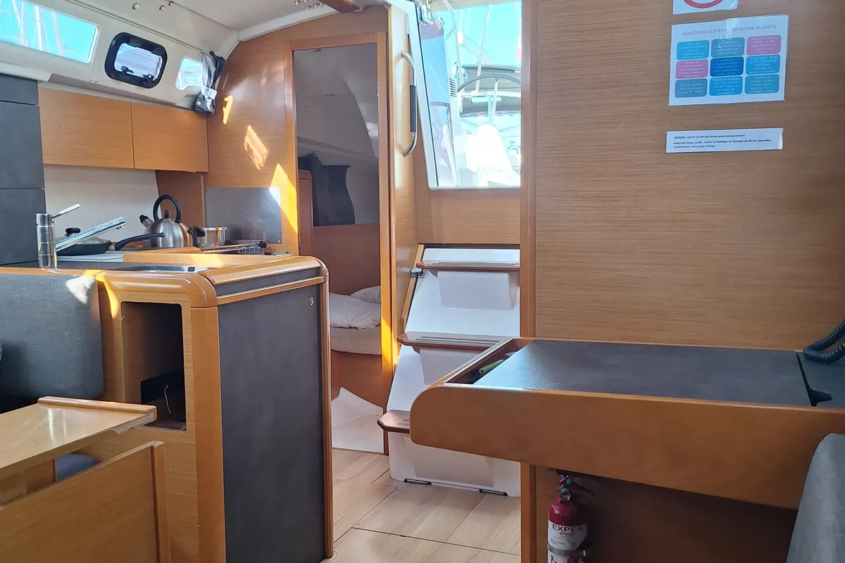 Jeanneau Sun Odyssey 349, a sailboat at Toulon, France