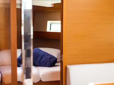Cabin on Malala, a Jeanneau Sun Odyssey 440 sailboat at Olbia, Italy