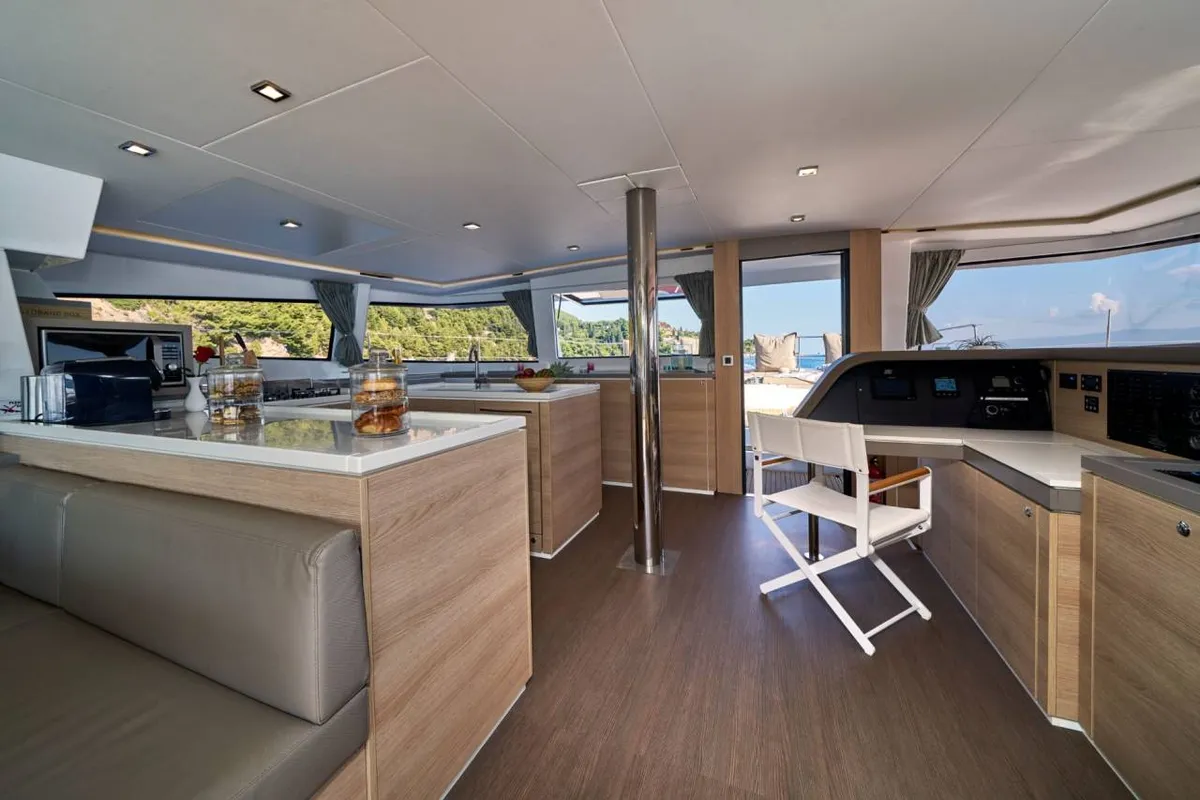 Salon of La Grande Bellezza, a Bali 5.4 catamaran at Figari/Golfo Aranci, Italy