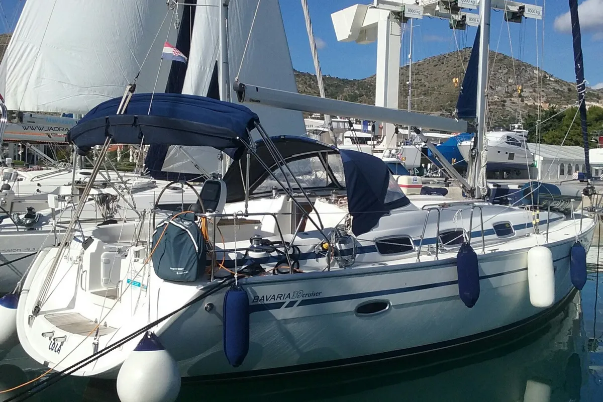 Exterior view of LOLA, a Bavaria 39 Cruiser sailboat at Primošten, Croatia