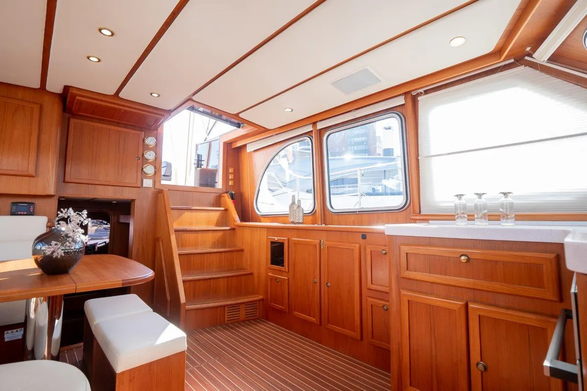 Salon of Us Schipp, a De Drait DeLuxe 42 motorboat at Akkrum, Netherlands