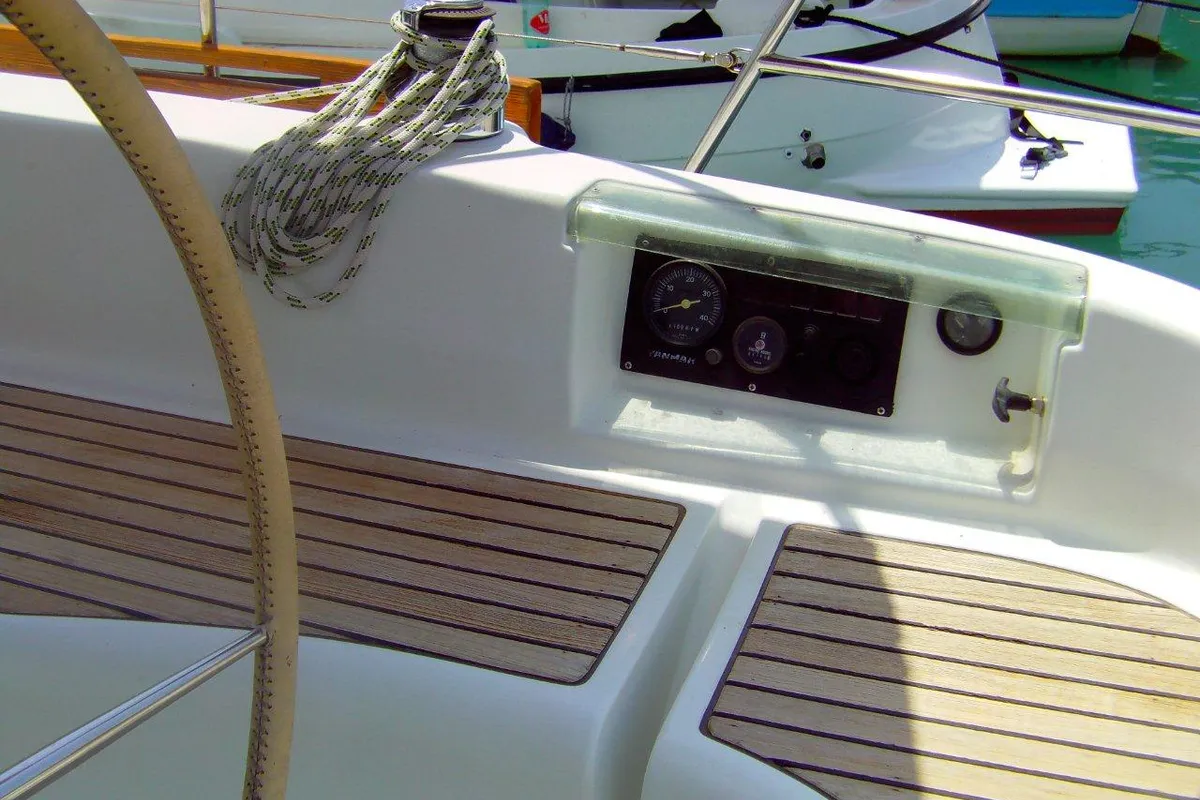 Cockpit of GRDELIN, a Beneteau Oceanis 331 sailboat at Grad Trogir, Croatia