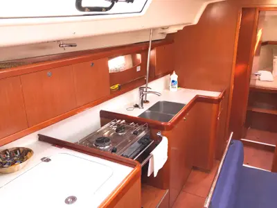 Galley of Whisper, a Beneteau Oceanis 43 sailboat at Athens, Greece