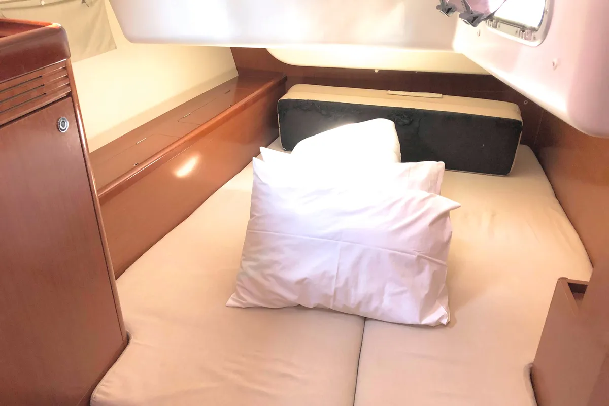 Cabin on Whisper, a Beneteau Oceanis 43 sailboat at Athens, Greece