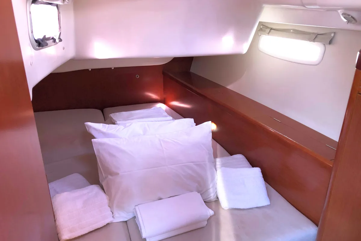 Cabin on Whisper, a Beneteau Oceanis 43 sailboat at Athens, Greece