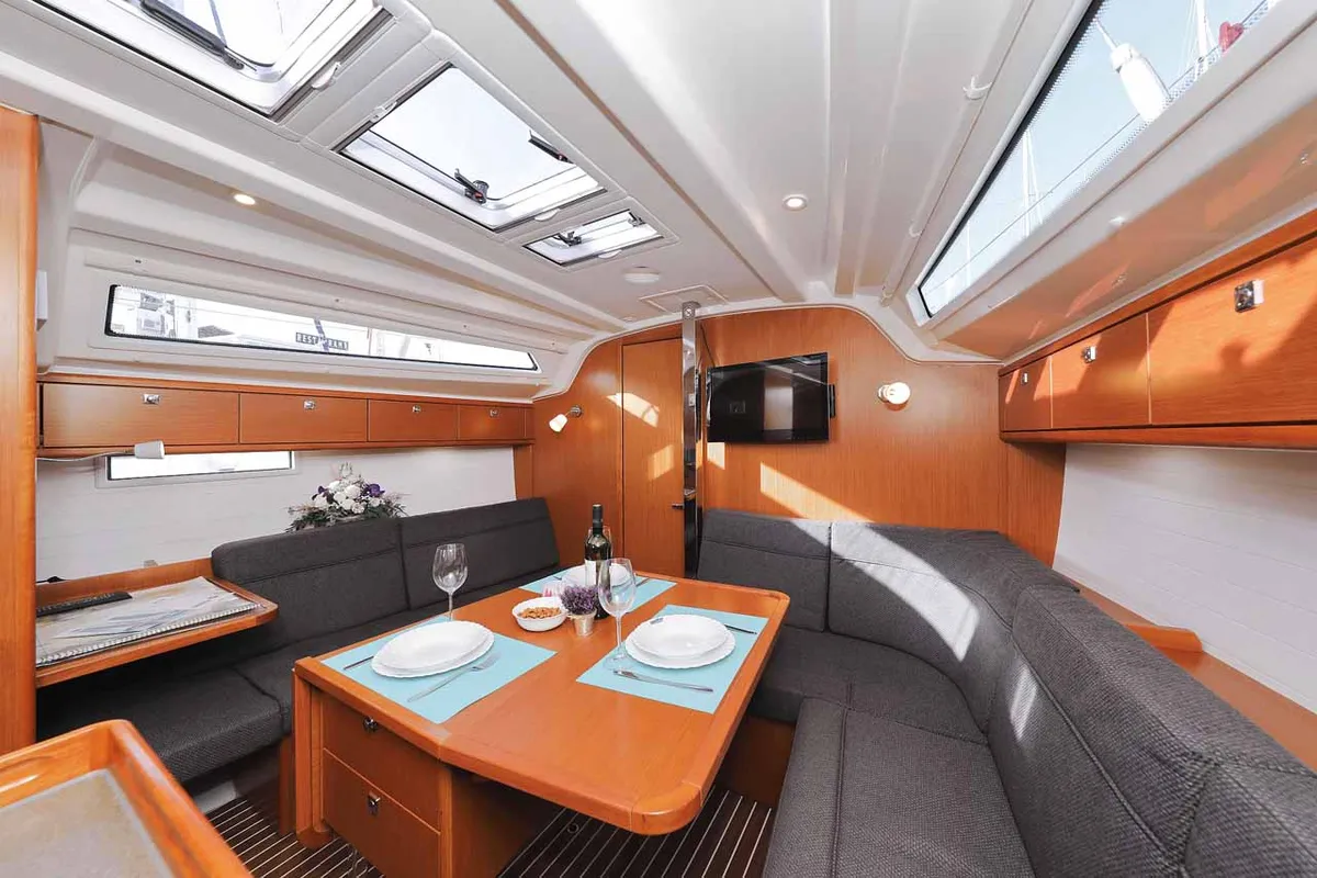 Salon of Sursulapitschi, a Bavaria Cruiser 37 sailboat at Grad Pula, Croatia