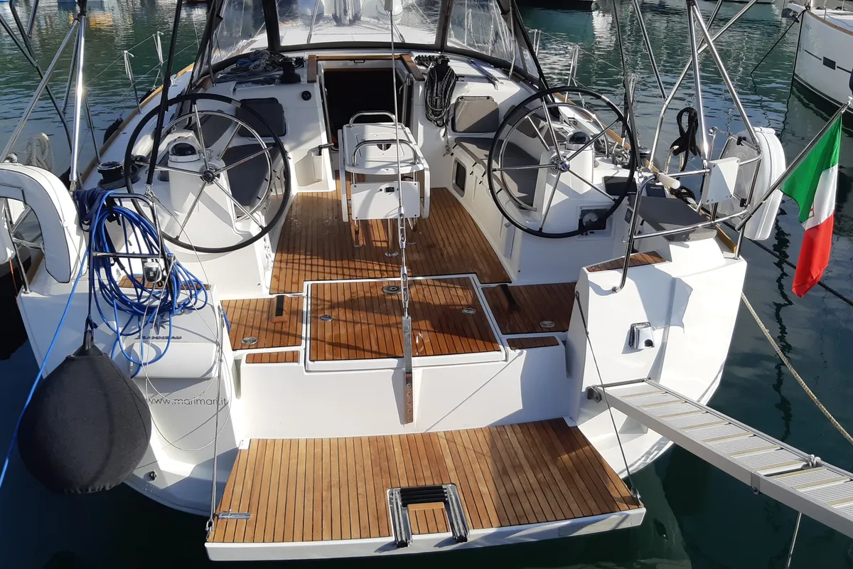 Cockpit of In A Silent Way, a Jeanneau Sun Odyssey 519 sailboat at Tropea, Italy