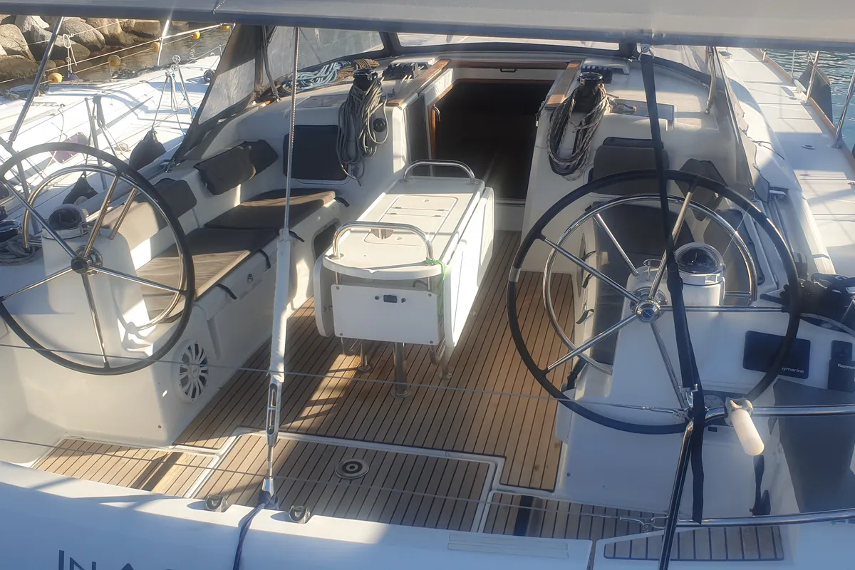 Cockpit of In A Silent Way, a Jeanneau Sun Odyssey 519 sailboat at Tropea, Italy