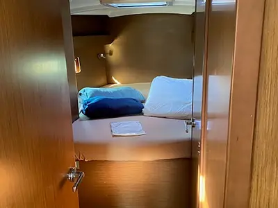 JEAN BART III, a Beneteau Oceanis 40.1 sailboat at La Favière, France