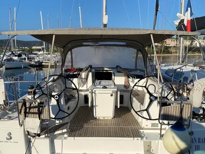 Cabin on JEAN BART III, a Beneteau Oceanis 40.1 sailboat at La Favière, France