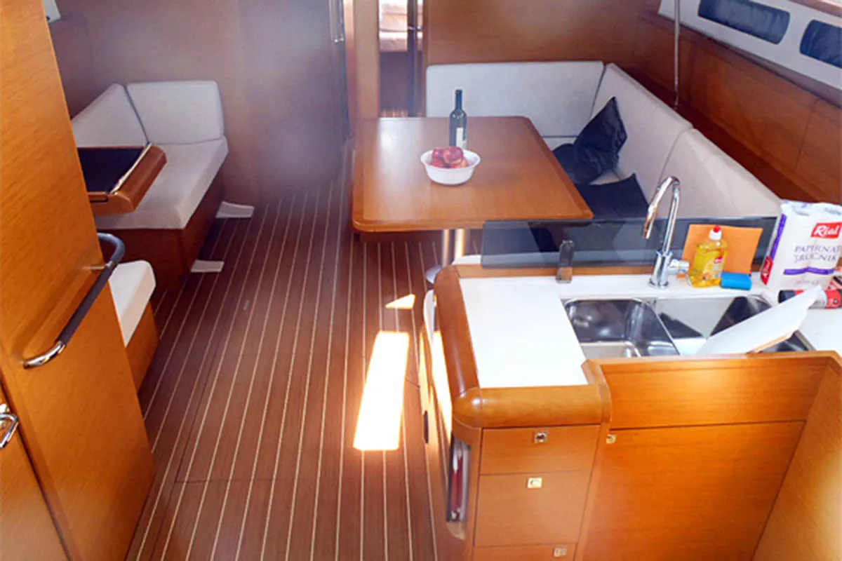 Salon of Karma, a Jeanneau Sun Odyssey 439 sailboat at Gåshaga, Sweden