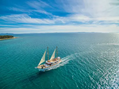 ADRIATIC BREEZE