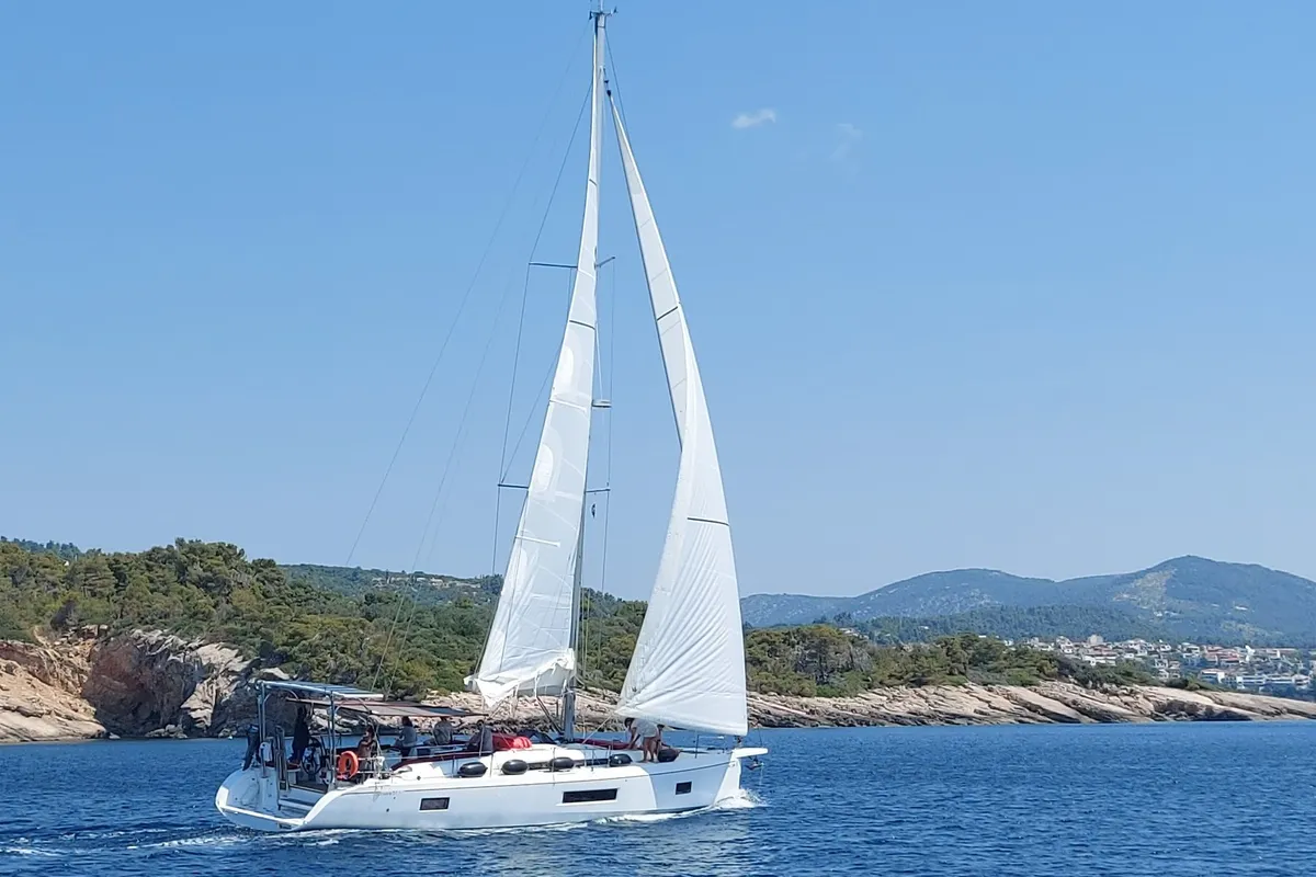 Exterior view of Ef Zin, a Beneteau Oceanis 51.1 sailboat at Skopelos, Greece