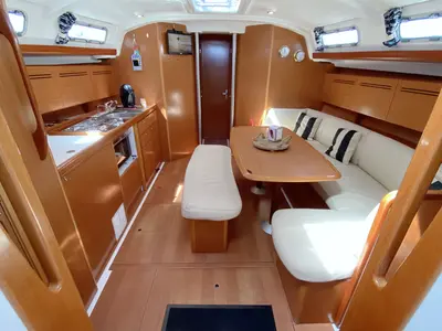 Salon of Fix, a Beneteau Cyclades 43.4 sailboat at Heiligenhafen, Germany