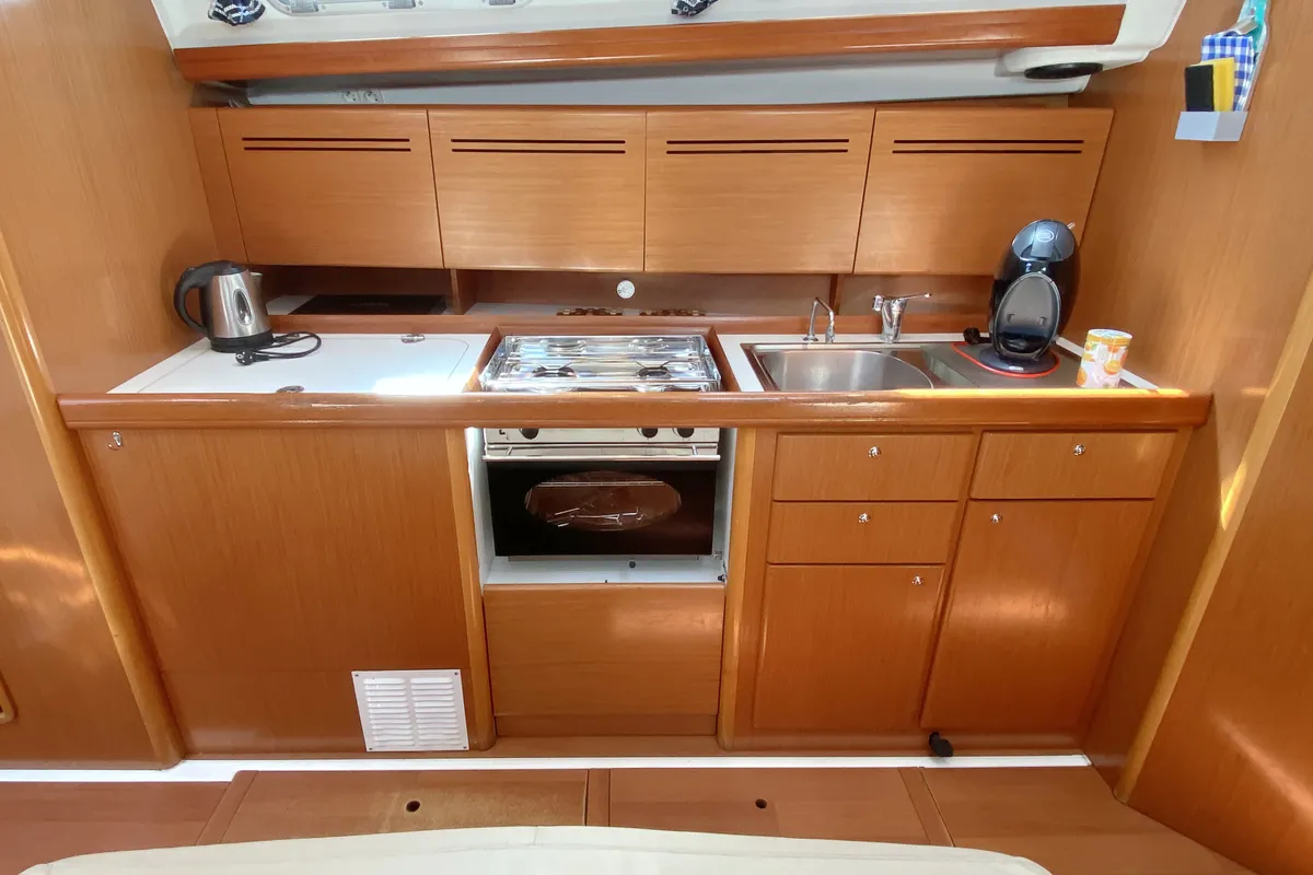 Galley of Fix, a Beneteau Cyclades 43.4 sailboat at Heiligenhafen, Germany