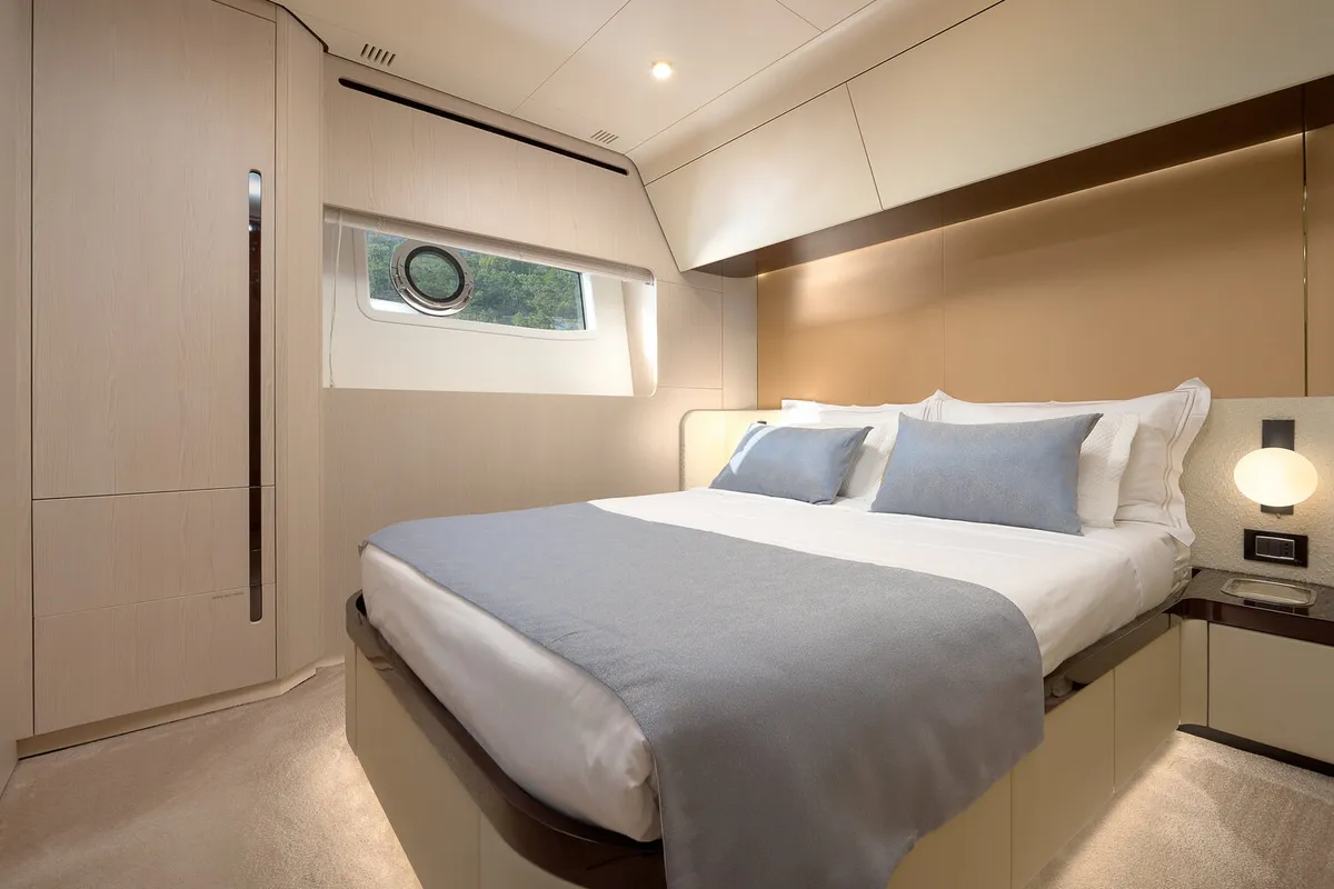 Cabin on Viva, a Azimut 78 Fly motor yacht at Podstrana - Miljevac, Croatia