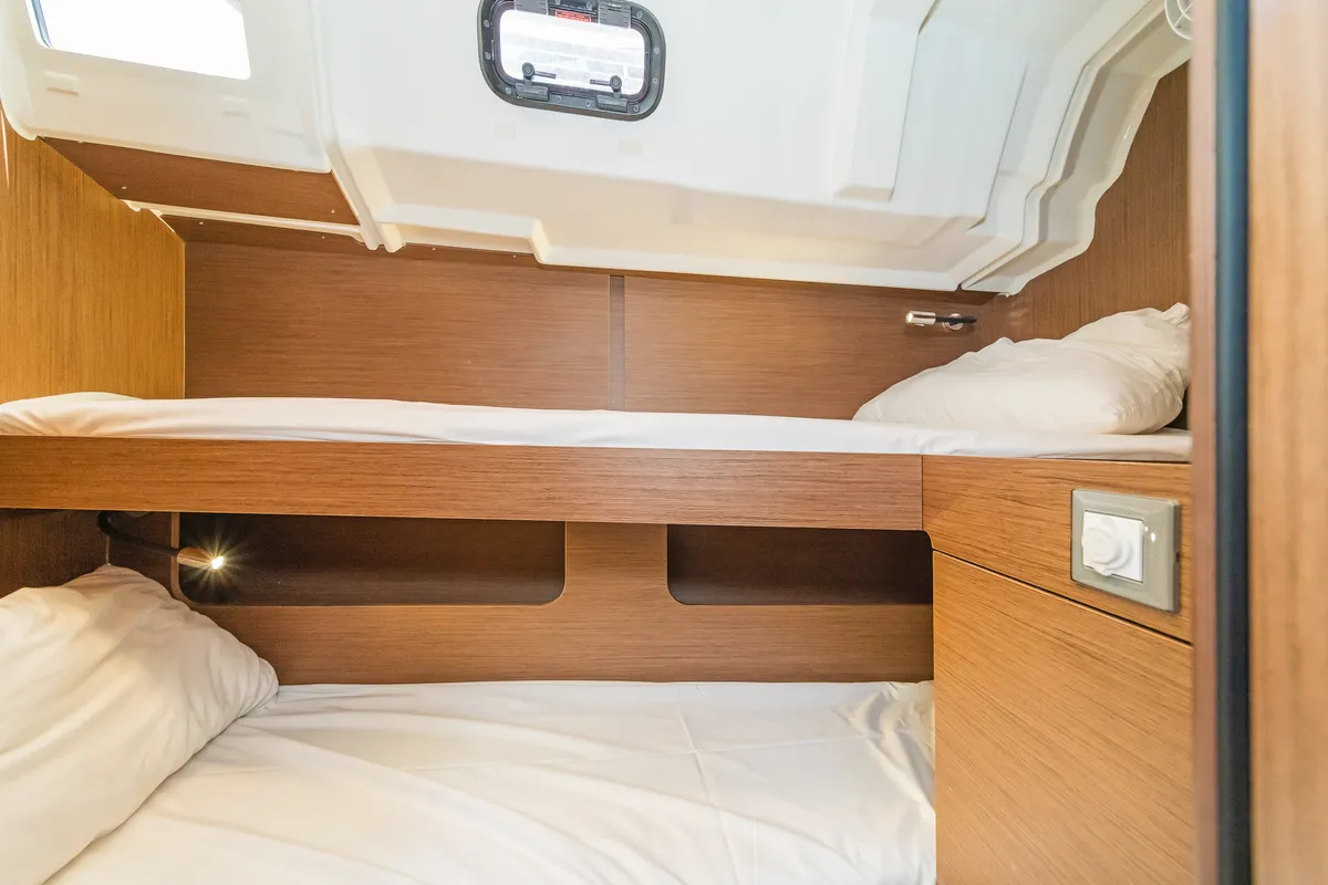 Cabin on Paradisea, a Beneteau Oceanis 46.1 sailboat at Kontokali, Greece