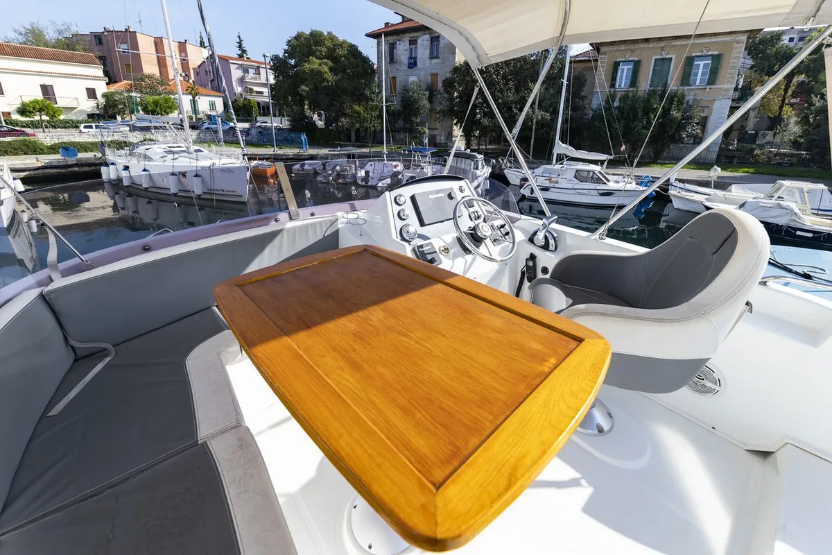 Cockpit of Blue Sky, a Beneteau Swift Trawler 34 Fly motorboat at Zadar, Croatia