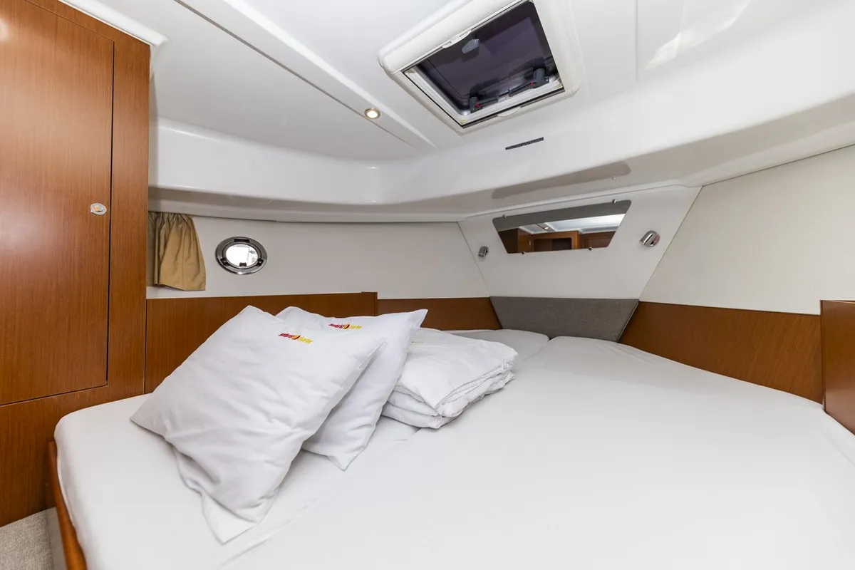 Cabin on Blue Sky, a Beneteau Swift Trawler 34 Fly motorboat at Zadar, Croatia