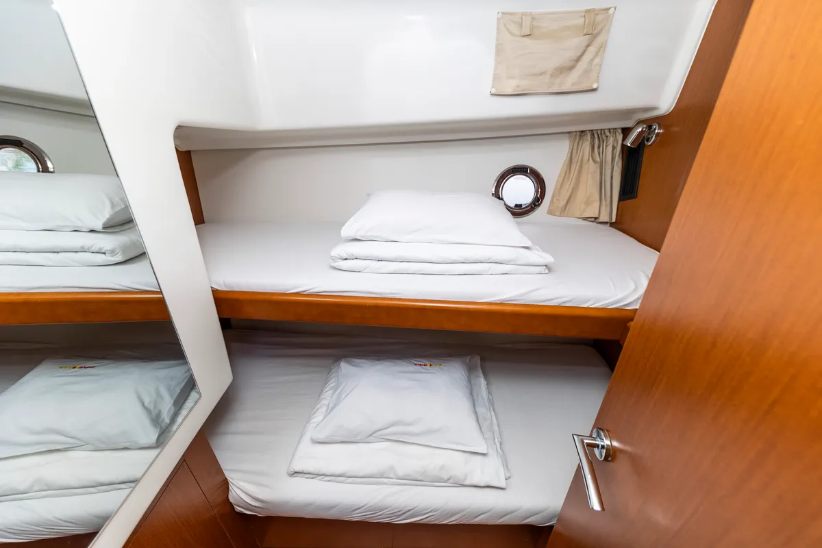 Cabin on Blue Sky, a Beneteau Swift Trawler 34 Fly motorboat at Zadar, Croatia