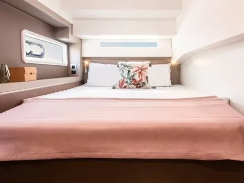 Cabin on Sahar, a Bali 4.2 catamaran at Capo d'Orlando, Italy