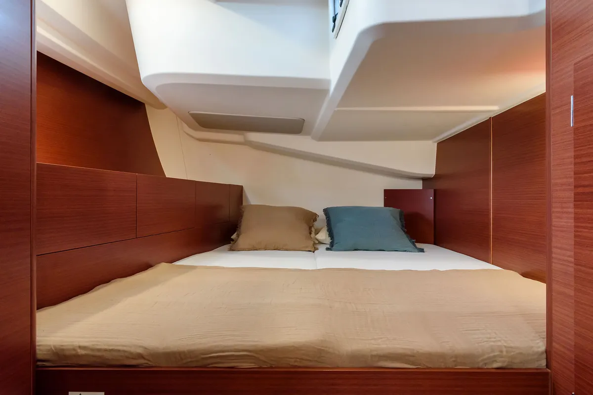 Cabin on Hanse 508, a sailboat at Cannigione, Italy