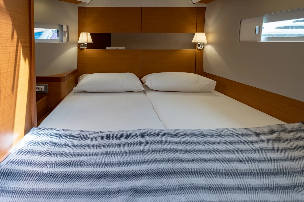 Cabin on Elcano, a Jeanneau Sun Odyssey 410 sailboat at Municipal Unit of Lefkada, Greece