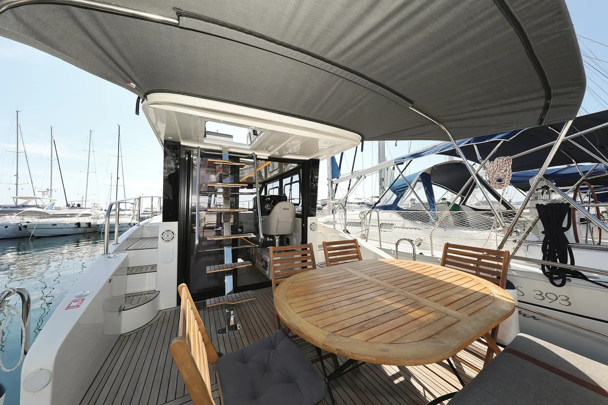 Deck of Muneca, a Cobra Yachts Futura 40 Grand Horizon motor yacht at Grad Vodice, Croatia