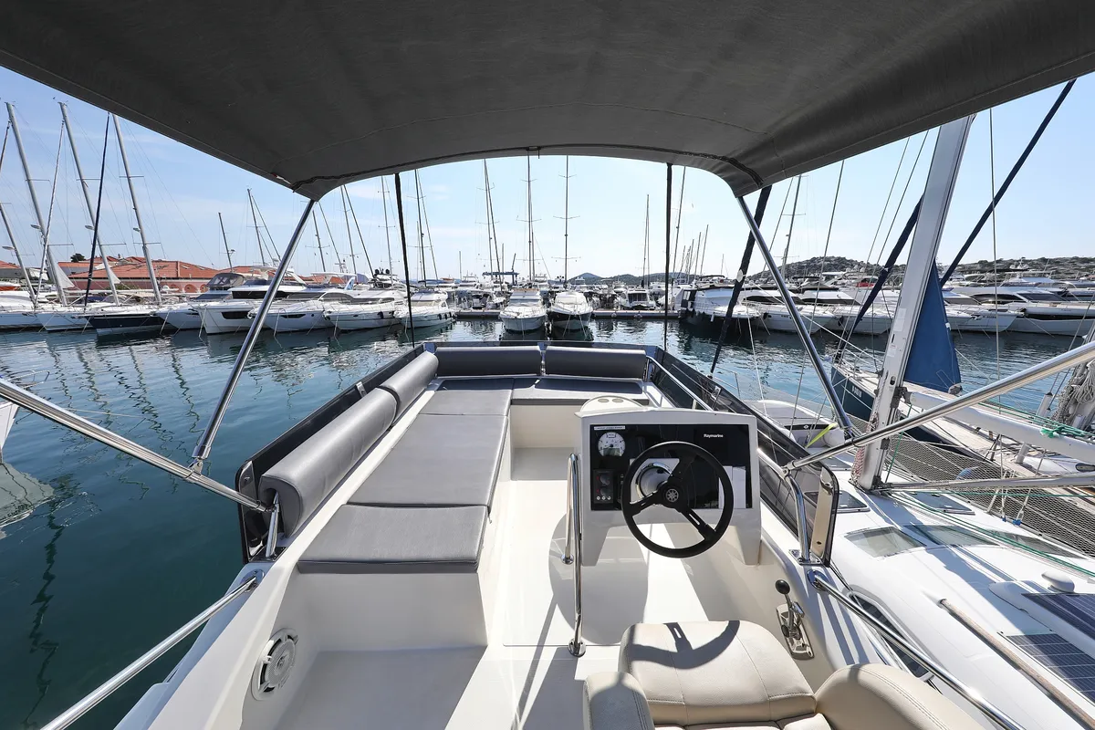 Cockpit of Muneca, a Cobra Yachts Futura 40 Grand Horizon motor yacht at Grad Vodice, Croatia