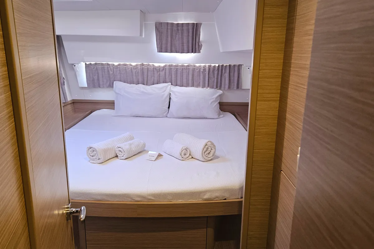 Cabin on Mare, a Lagoon 42 catamaran at Marmaris, Turkey